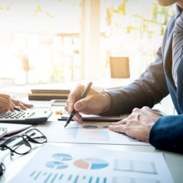 Oliver Solutions divulga oportunidade de emprego para Paraguaçu