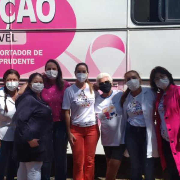 Ônibus da prevenção do colo de útero realizou exames em Paraguaçu