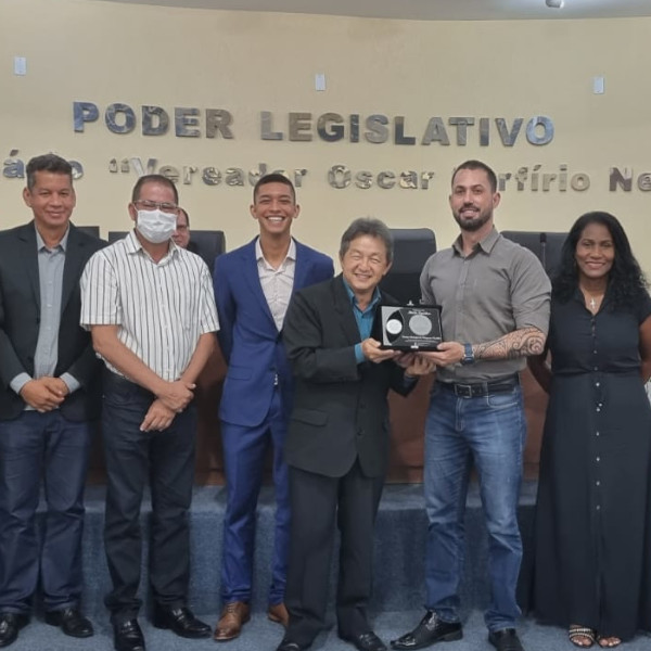 Câmara recebe medalha do Departamento de Esportes