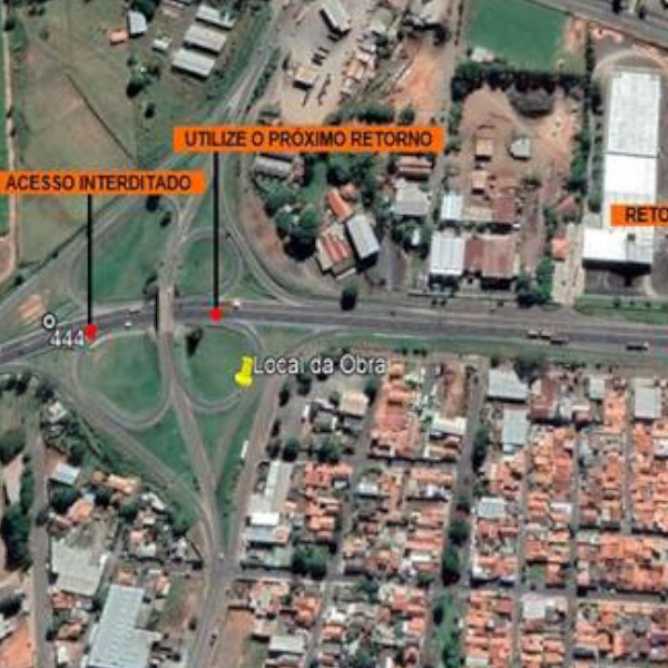 Manutenção em estrada interdita acesso em Assis