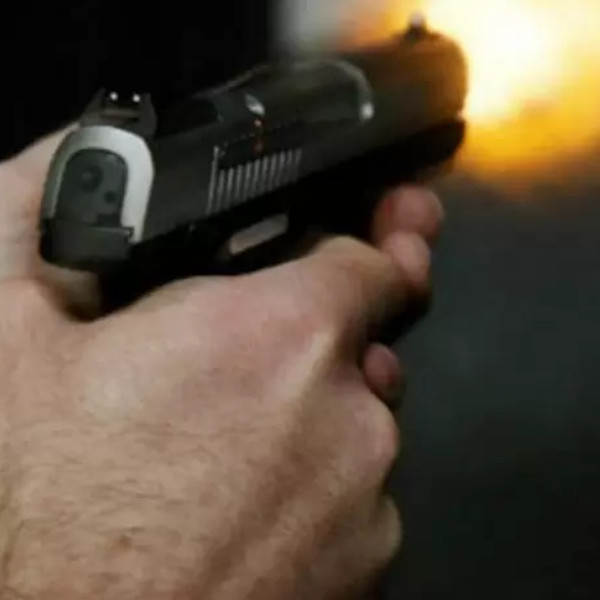 Homem é atingido por três tiros e suspeito não é encontrado