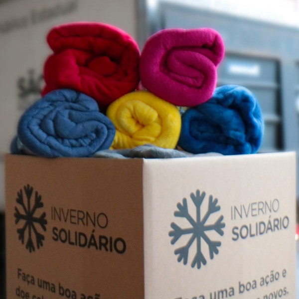 Campanha do Poupatempo arrecada cobertores; veja como colaborar em Paraguaçu Paulista
