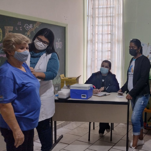 Paraguaçu faz busca ativa de funcionários das escolas municipais para vacinação contra a gripe