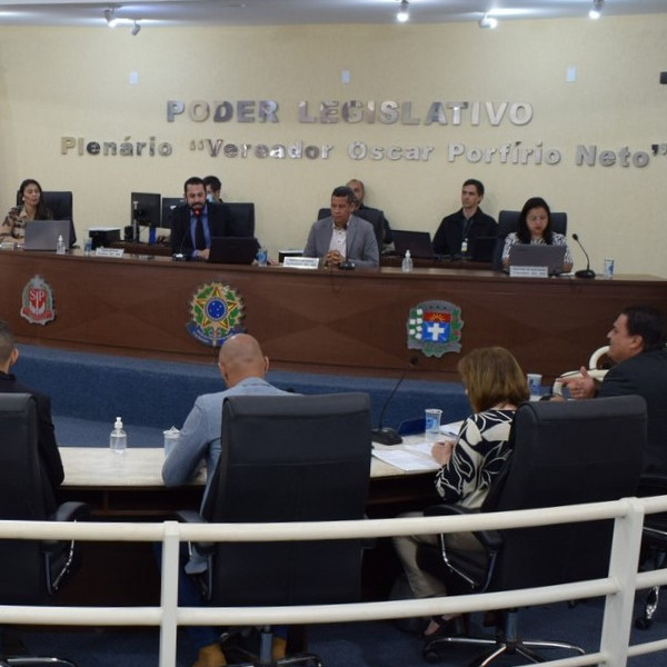 Vereadores de Paraguaçu aprovam reajuste dos servidores municipais