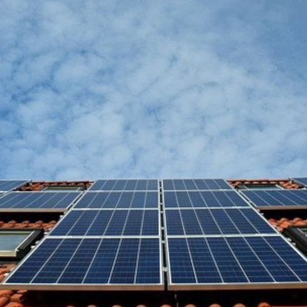 Derrubada de veto sobre a lei da geração própria de energia renovável deve acelerar investimentos