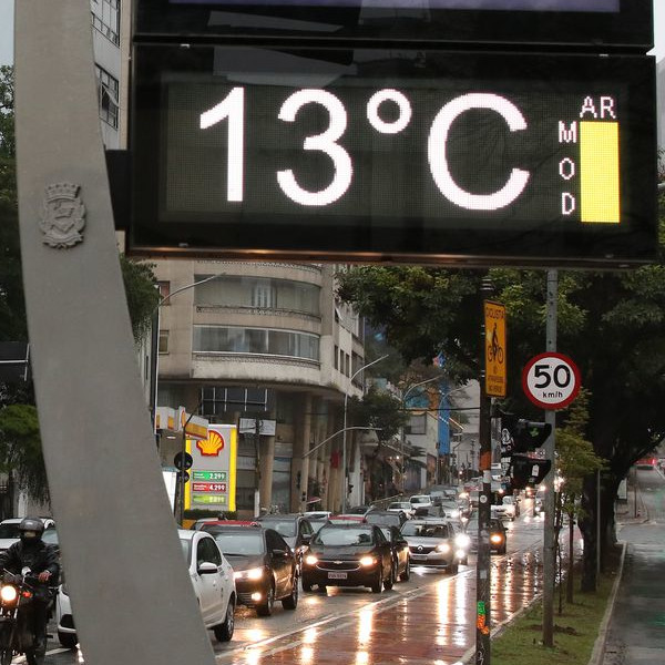 Nova massa de ar frio derrubará temperaturas nos próximos dias