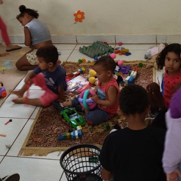 Entidades municipais realizam atividade em comemoração ao Dia da família