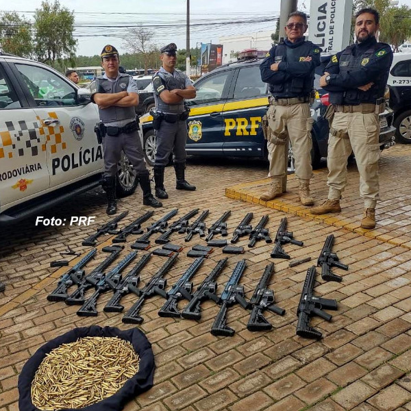 20 fuzis e 1.200 munições são apreendidos pelas Polícias Rodoviárias Federal e Estadual