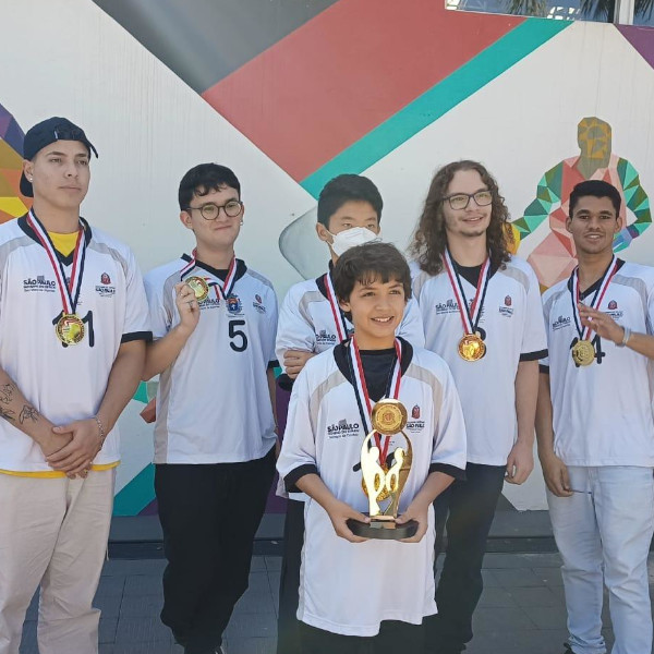 Xadrez de Paraguaçu é ouro e prata nos Jogos Regionais 2022