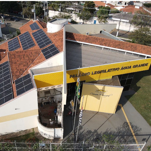 Câmara de Paraguaçu Paulista investe em energia solar
