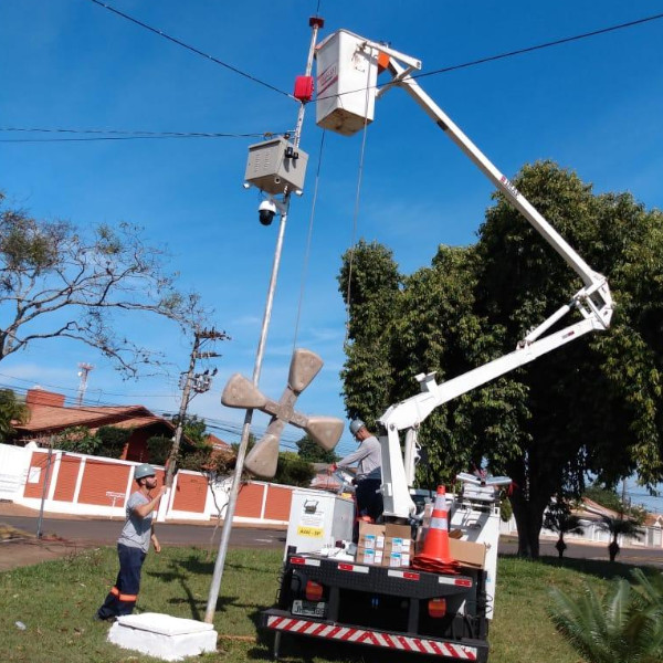 23 praças de Paraguaçu recebem iluminação de LED