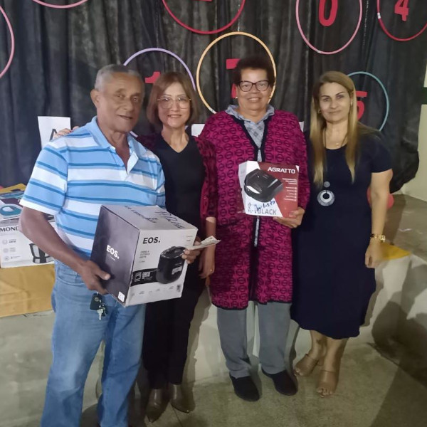 Bingo e descontração marcam início das comemorações da semana do idoso em Paraguaçu