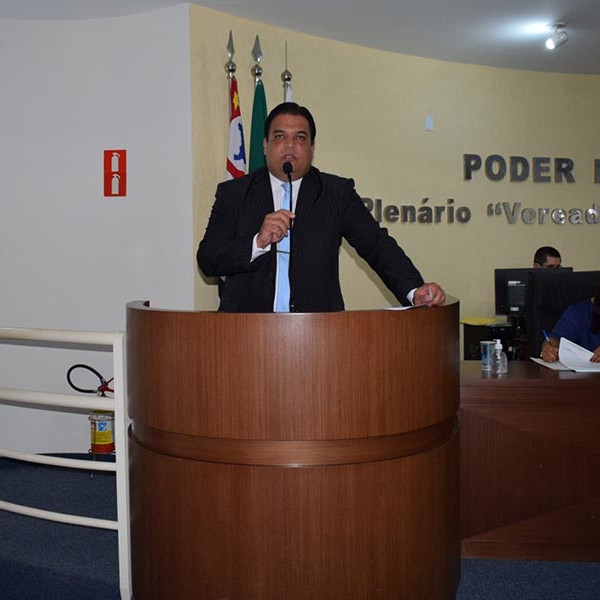 Vereador propõe vacinação na residência de idosos e pessoas com deficiências em Paraguaçu