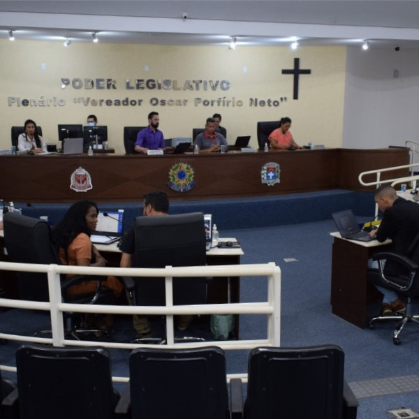 Câmara aprova dois projetos de lei do prefeito Antian
