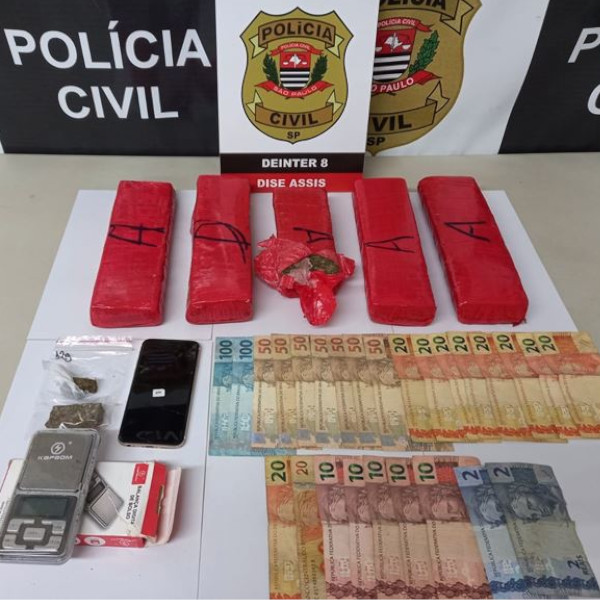 Homem é preso em flagrante por tráfico de drogas