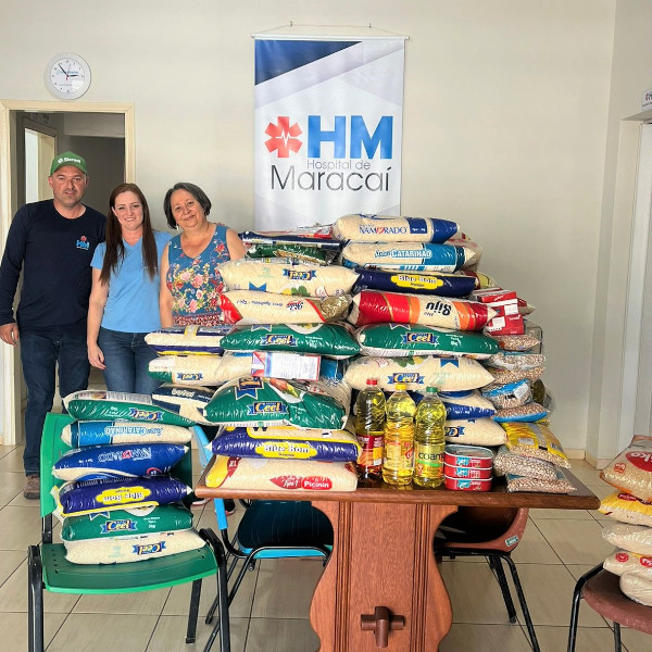 Servidores públicos municipais doam cerca de uma tonelada de alimentos para entidades de Maracaí