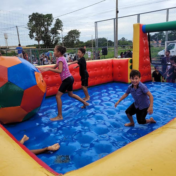 Caravana Esportiva leva alegria e diversão aos moradores do Lina Leuzzi