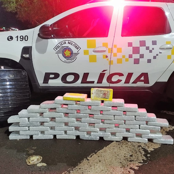Polícia Militar Rodoviária apreende 53 kg de cocaína em Palmital