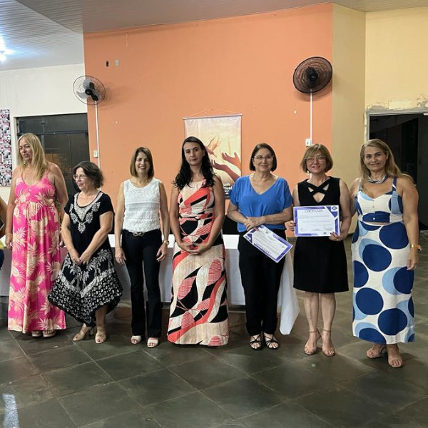Paraguaçu realiza entrega de certificados de conclusão dos cursos do Espaço Qualifica