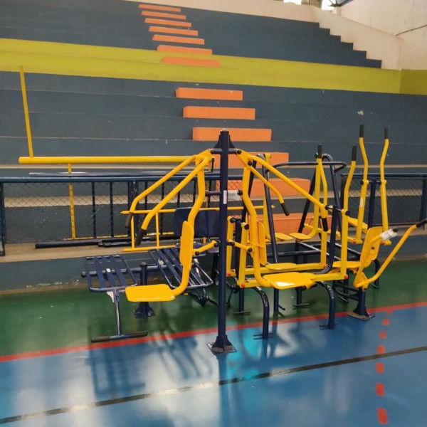 Esporte de Paraguaçu inicia instalação de Academia ao Ar Livre e Playground em praças da cidade