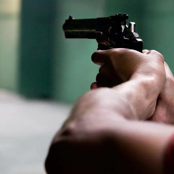 Homem é morto a tiros dentro de casa em bairro de Assis