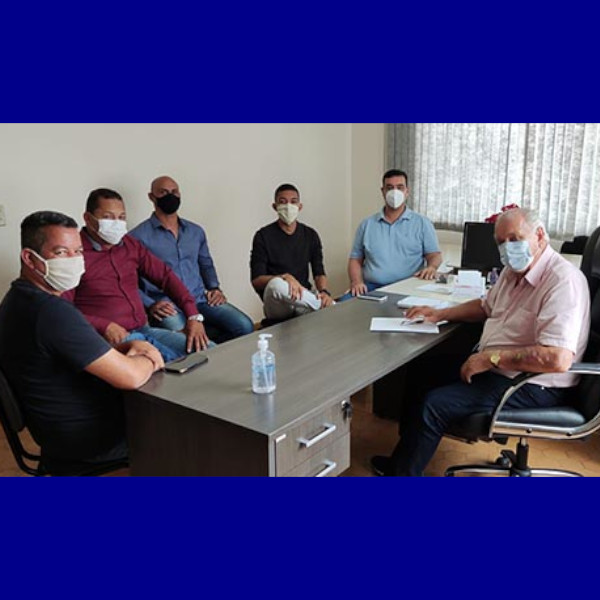 Vereadores se reúnem com provedor da Santa Casa para discutir a falta de neuropediatra em Paraguaçu