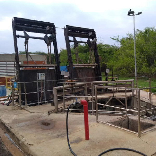 Sabesp retira mais de 4 toneladas de lixo dos sistemas de esgoto de Paraguaçu Paulista; vídeo