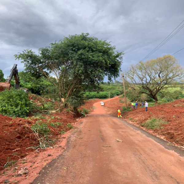 Programa Melhor Caminho inicia obras de melhorias na estrada do Rancho Alegre