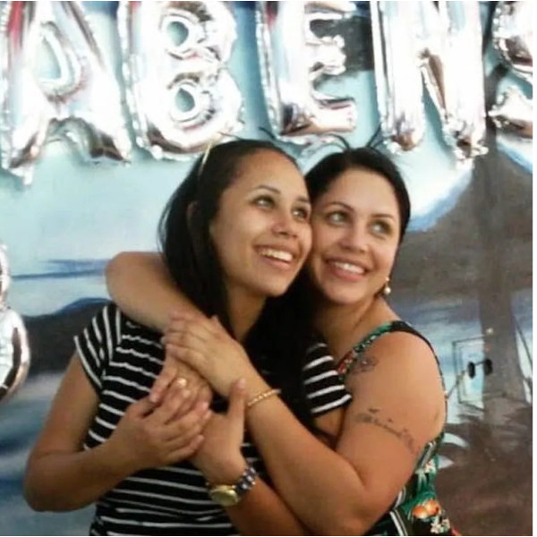 Noiva adia casamento após mãe morrer em acidente a caminho da cerimônia