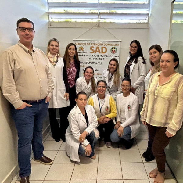 Equipe de Saúde de Paraguaçu Paulista visita Santa Cruz do Rio Pardo para troca de experiências