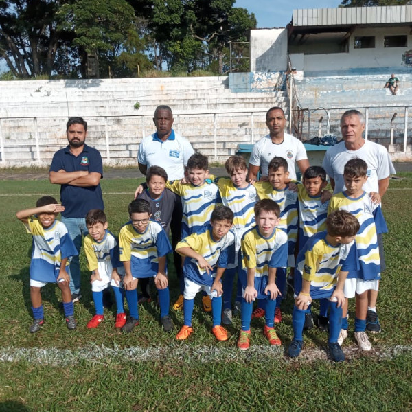 Campeonato Regional de Futebol Menores reúne oito equipes no Estádio Municipal