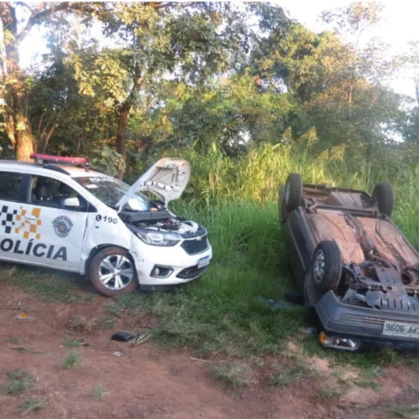 Policiais rodoviários são atropelados enquanto fiscalizavam rodovia
