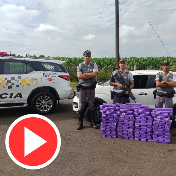 Homem é preso com vários tabletes de maconha escondidos em veículo; VEJA VÍDEO