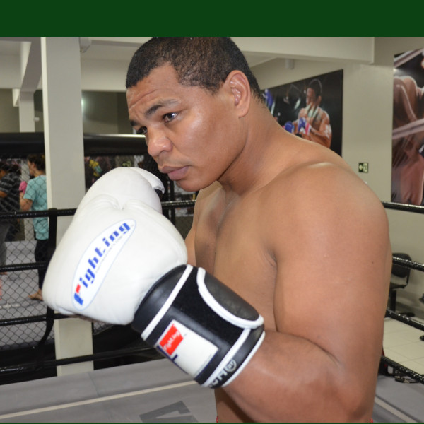 Hoje tem Festival Xtreme de Boxe com Lino Barros, em Paraguaçu Paulista
