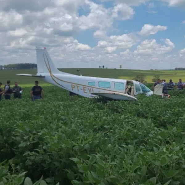 PF prende piloto de avião que levava mais de 500 kg de cocaína e foi perseguido por caça da FAB