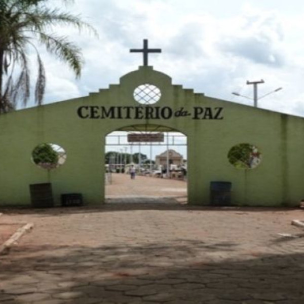 Divisão de Cemitérios de Paraguaçu convoca responsáveis por sepulturas abandonadas para reparos
