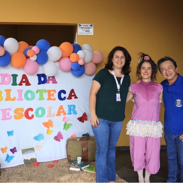 Biblioteca Ruth Marubayashi recebe alunos da rede municipal de ensino com programação especial