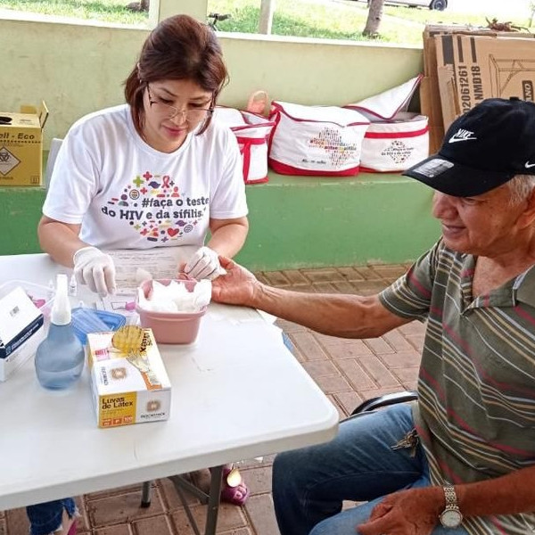 Unidade de Saúde da Vila Popular promove ação de conscientização do Novembro Azul