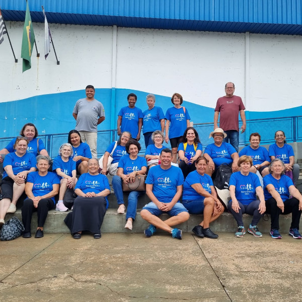 Projeto “Esporte Melhora a Idade” do Ginásio Padilha realiza confraternização