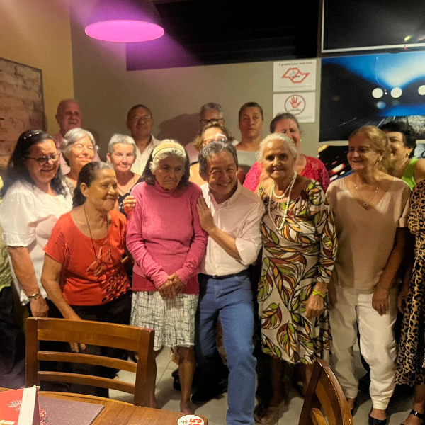 Idosos dos CRAS participam de confraternização para encerramento das atividades de 2023