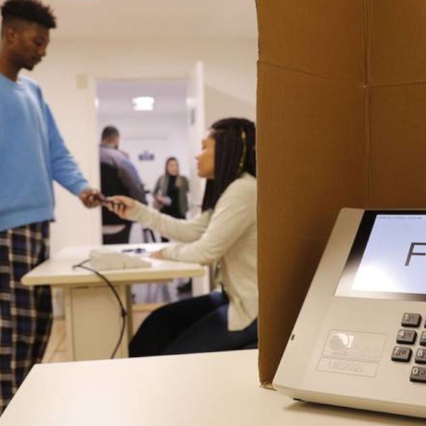Prazo para tirar ou regularizar título termina em 8 maio