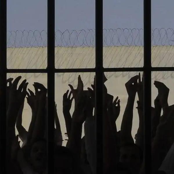 Senado aprova fim da “saidinha” de presos