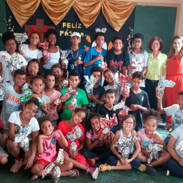 A alegria da Páscoa chega às crianças de Paraguaçu Paulista através de projetos sociais