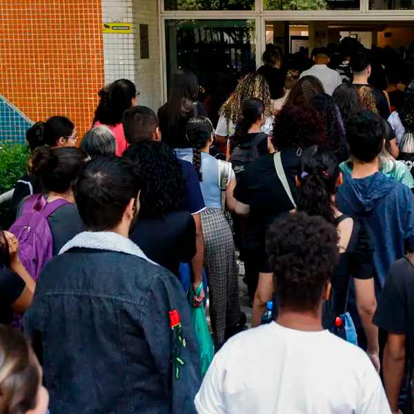 Estudantes podem consultar Pé-de-Meia a partir de quarta-feira