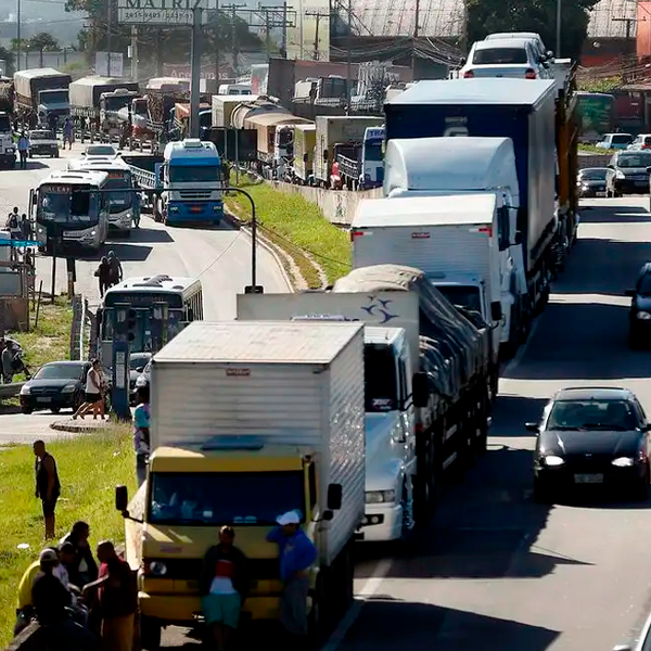 Primeiro prazo para exame toxicológico de motoristas vence neste mês