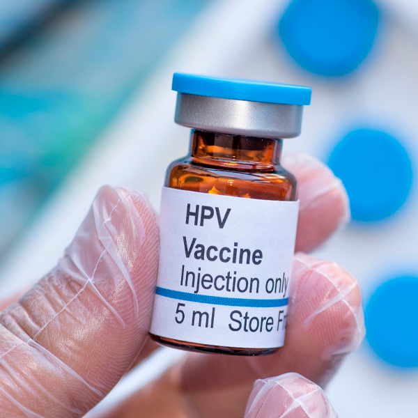 Entenda como fica a vacinação contra o HPV no Brasil