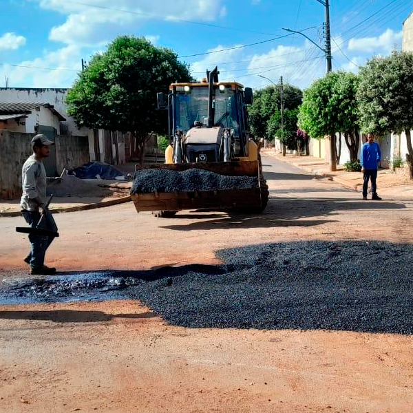 Paraguaçu Paulista avança com operação tapa-buracos em vários bairros