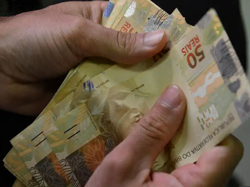 Caixa libera abono do PIS/Pasep para nascidos em julho e agosto