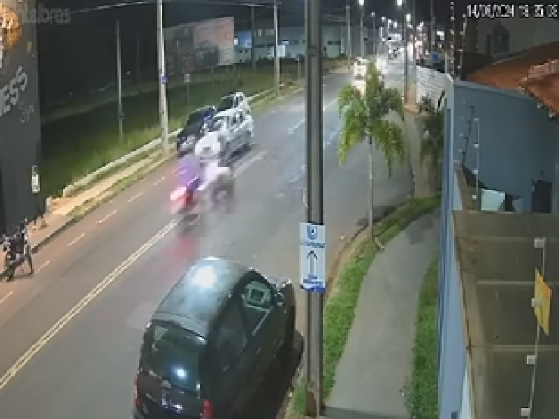 Imagens esclarecem acidente que vitimou fatalmente jovem em Assis