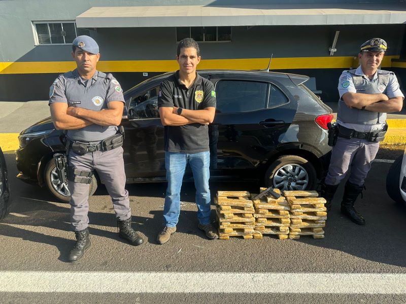 Polícias Civil e Rodoviária apreendem veículo com drogas e armas de fogo em Regente Feijó